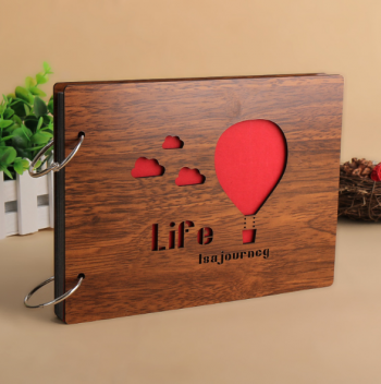 Album gỗ nhỏ khinh kh&iacute; cầu 02
